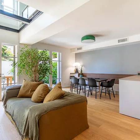 Spacious House With Garden * Тулуза